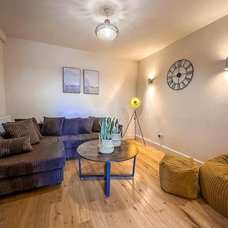 Bright & Spacious Split Level Flat In Kennington London Ngoại thất bức ảnh