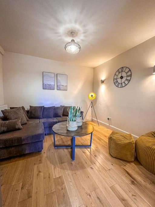 Bright & Spacious Split Level Flat In Kennington London Ngoại thất bức ảnh
