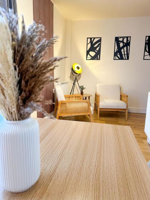 Bright & Spacious Split Level Flat In Kennington London Ngoại thất bức ảnh